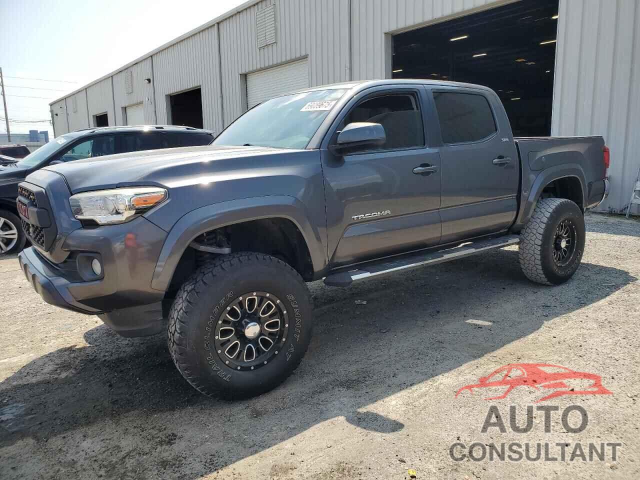 TOYOTA TACOMA 2018 - 5TFAZ5CN7JX060896