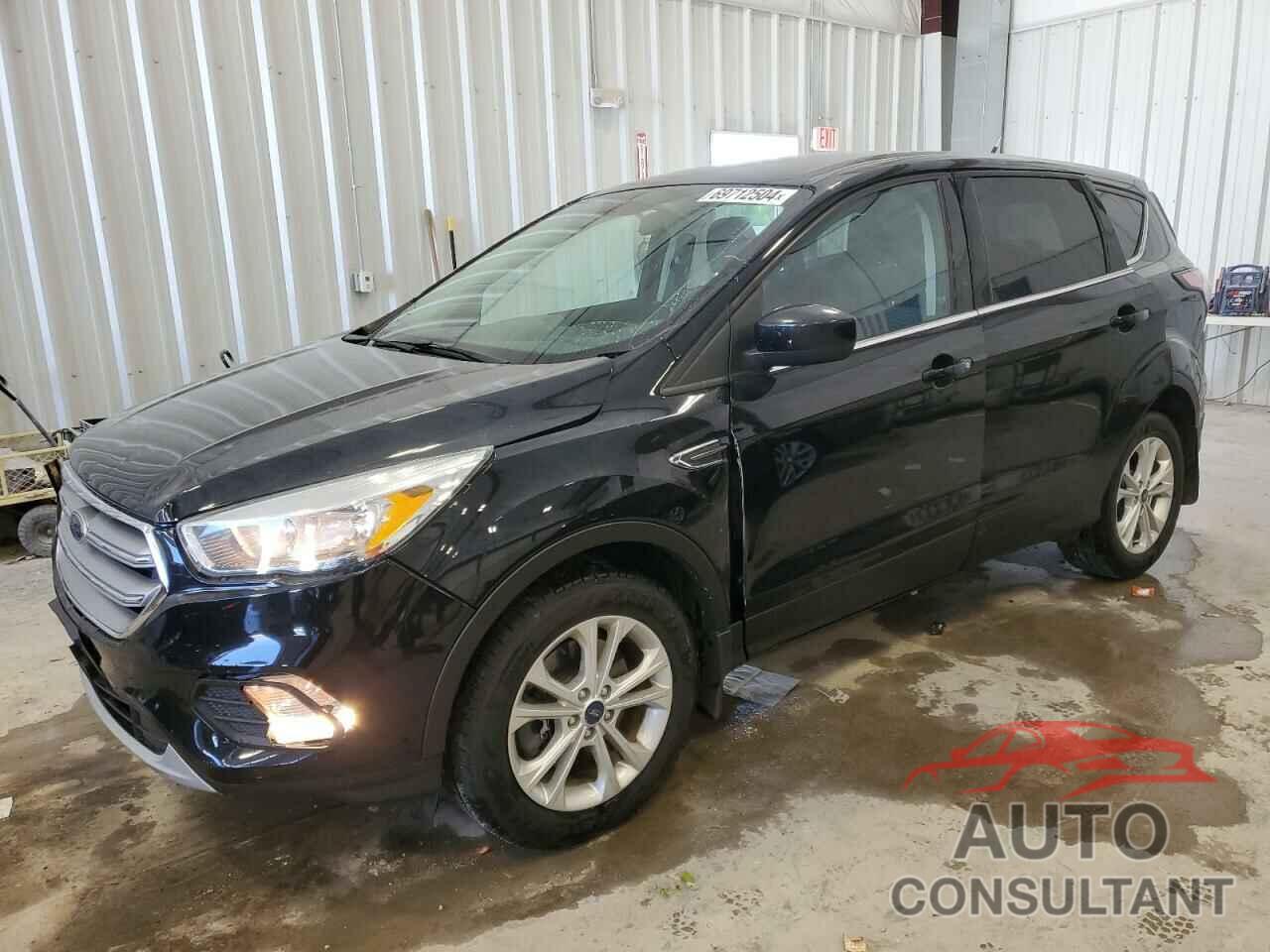 FORD ESCAPE 2017 - 1FMCU9G94HUD36342