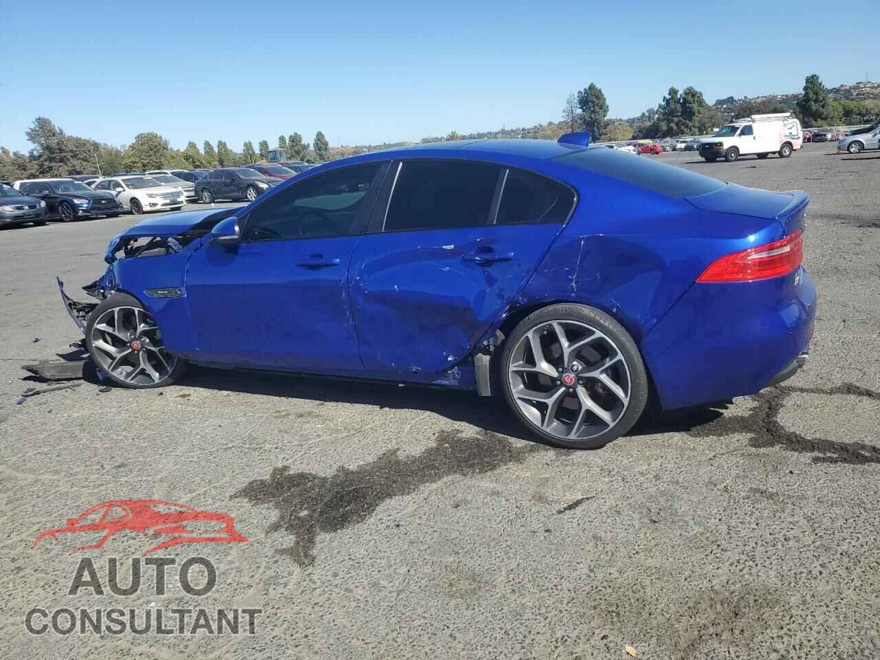 JAGUAR XE 2017 - SAJAF4BVXHCP13440