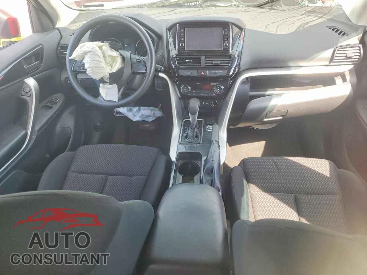 MITSUBISHI ECLIPSE 2022 - JA4ATUAA2NZ012819