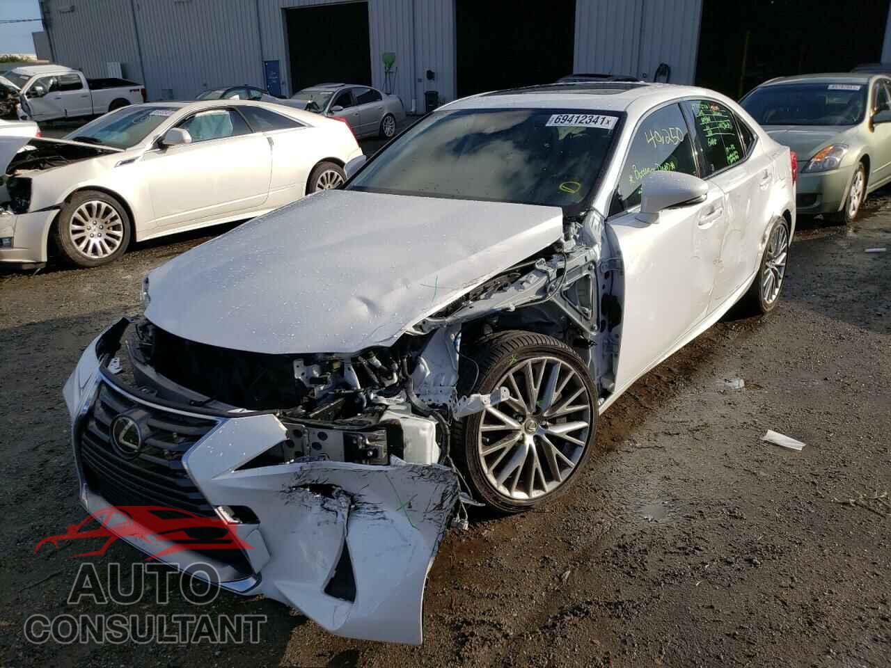 LEXUS IS 2017 - JTHBA1D28H5054134