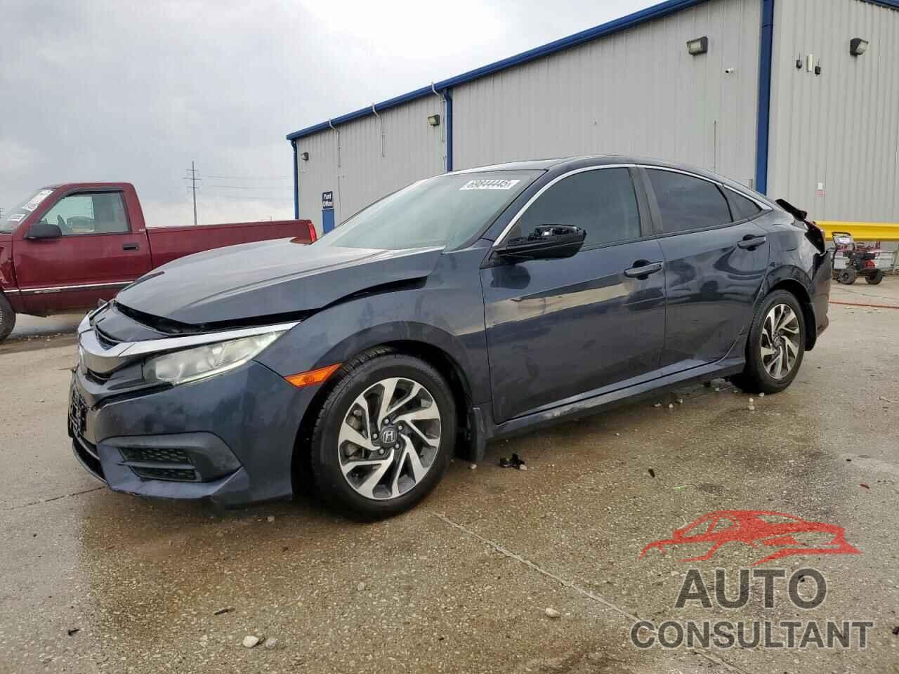 HONDA CIVIC 2018 - 2HGFC2F72JH555158