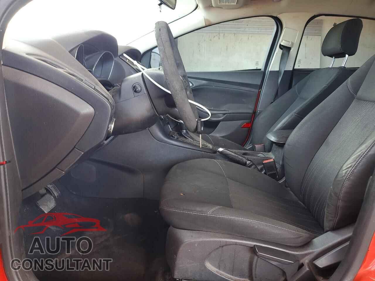 FORD FOCUS 2016 - 1FADP3F21GL205848