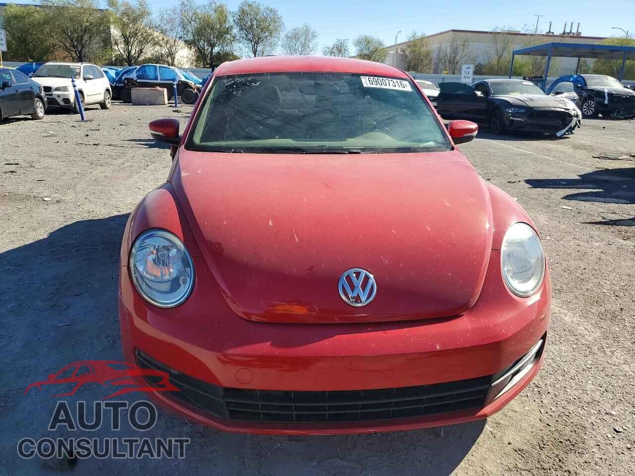 VOLKSWAGEN BEETLE 2012 - 3VWJP7AT9CM659727