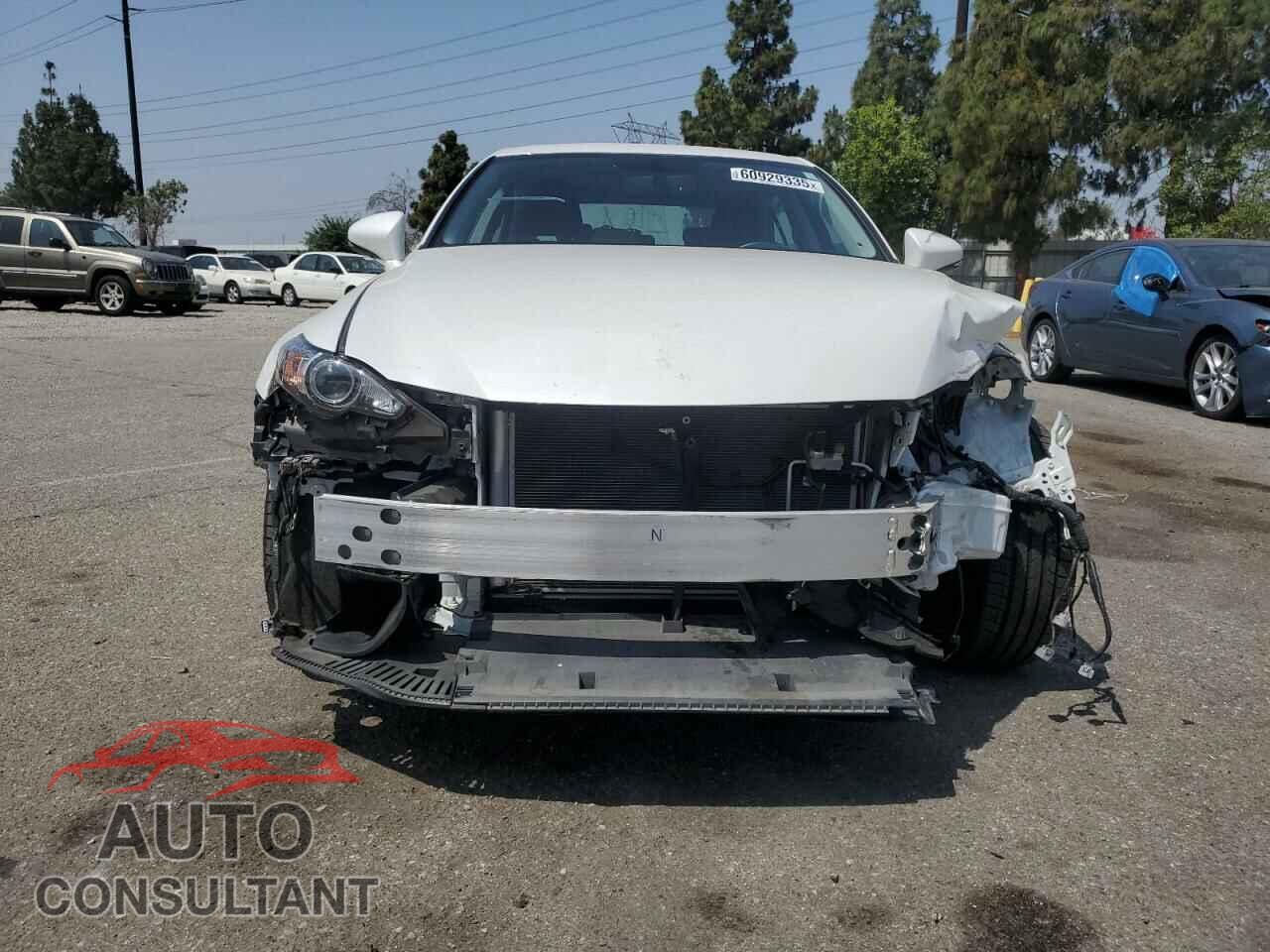 LEXUS IS 2015 - JTHBF1D29F5082992