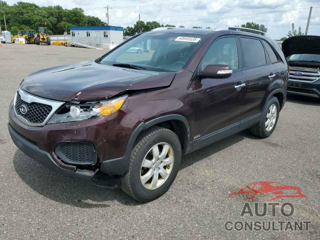 KIA SORENTO 2013 - 5XYKTDA23DG389370