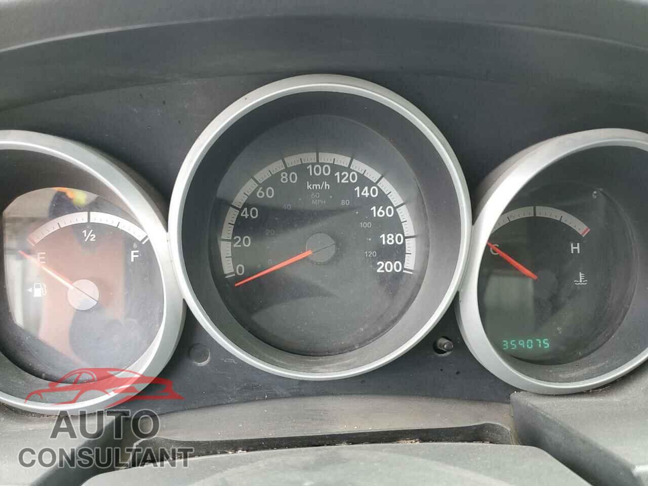 DODGE CARAVAN 2010 - 2D4RN4DE5AR205801