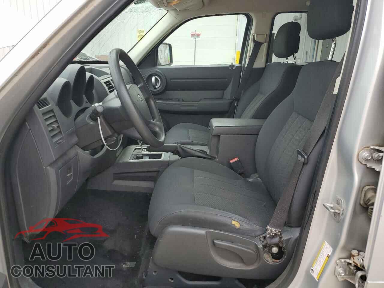 DODGE NITRO 2011 - 1D4PU4GK0BW598143