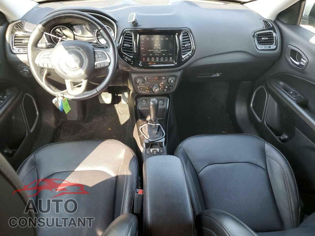 JEEP COMPASS 2020 - 3C4NJCCB3LT114728