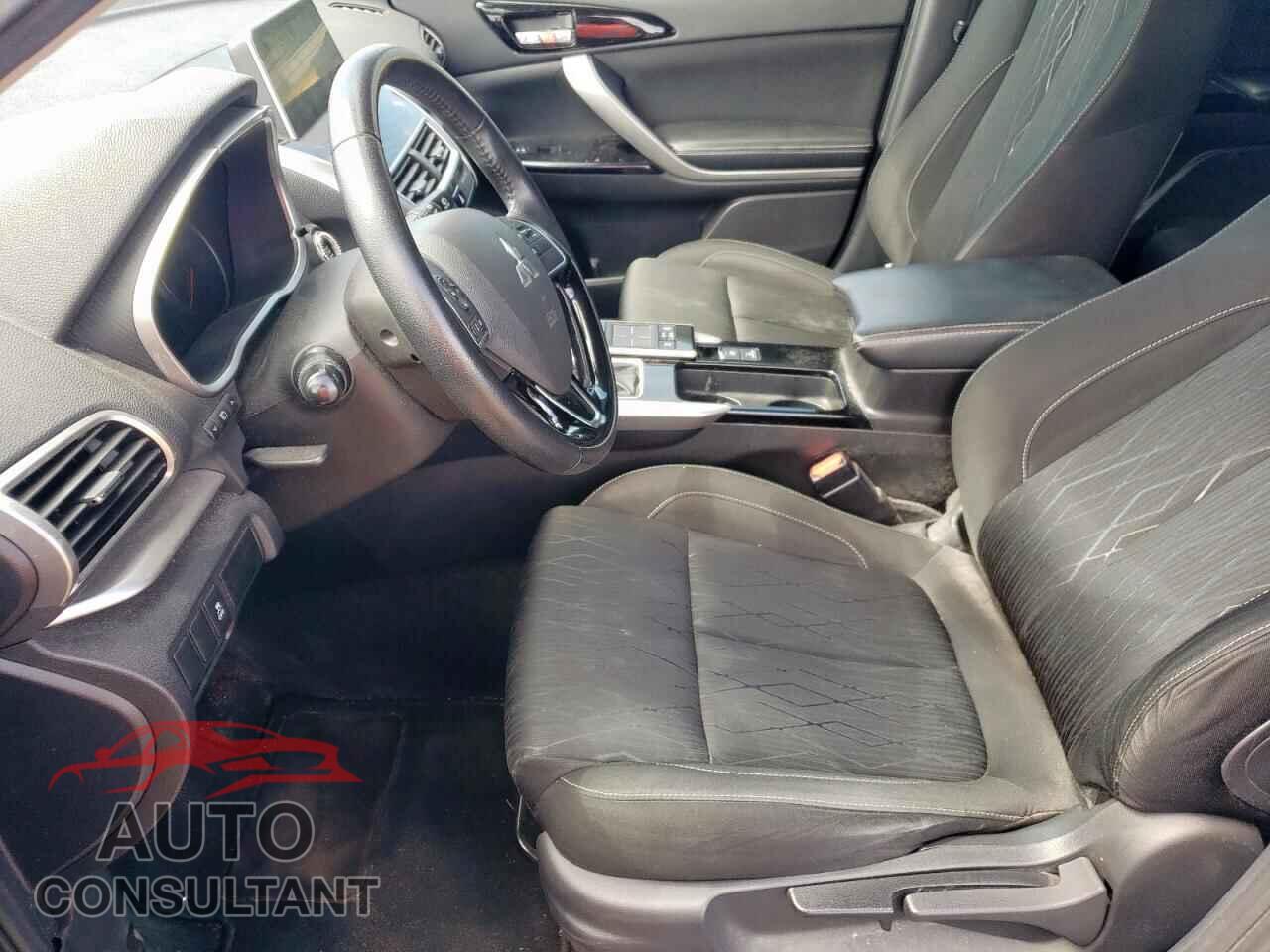 MITSUBISHI ECLIPSE 2018 - JA4AT5AA1JZ045746