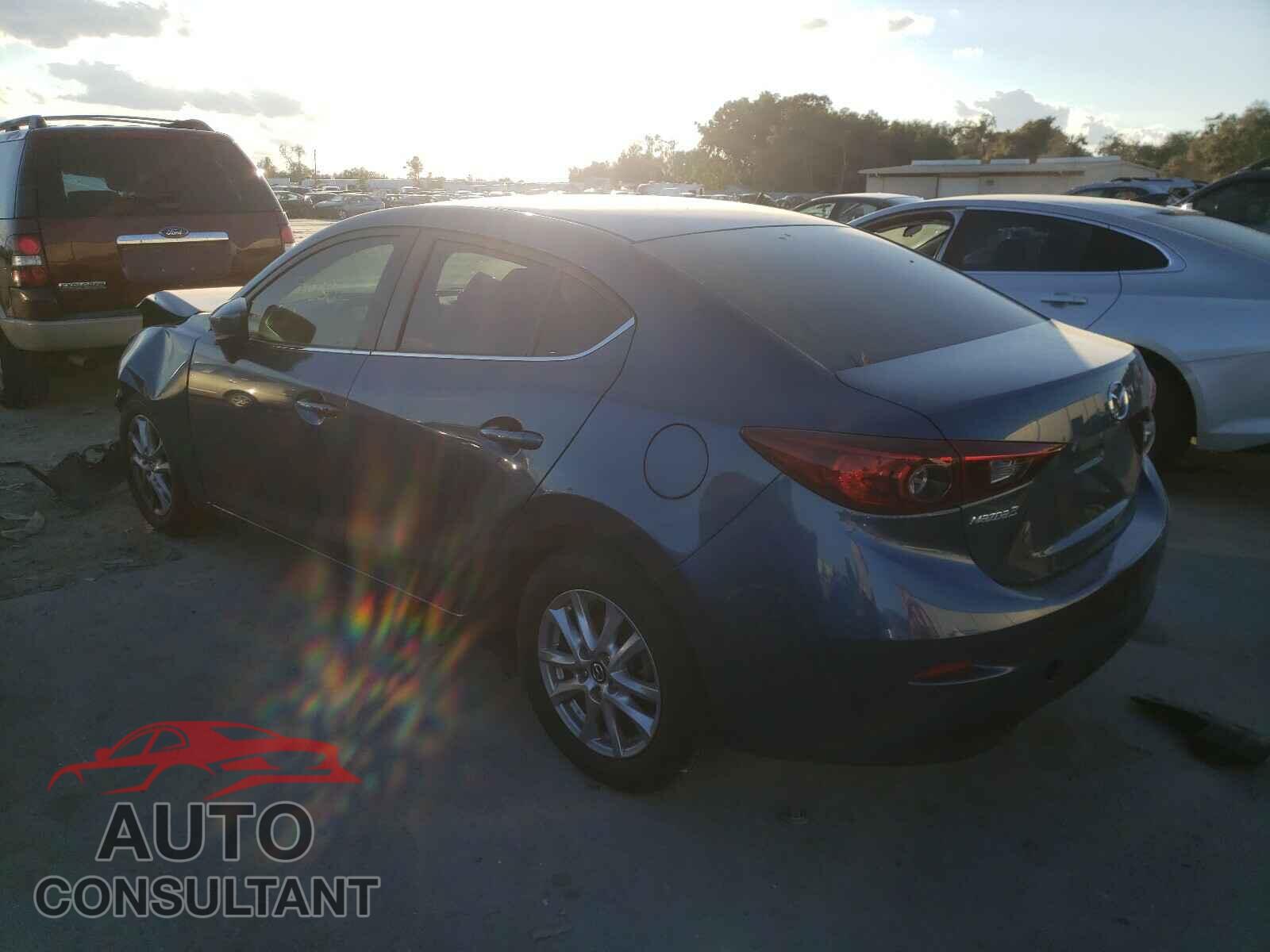 MAZDA 3 2017 - 3MZBN1U73HM107721