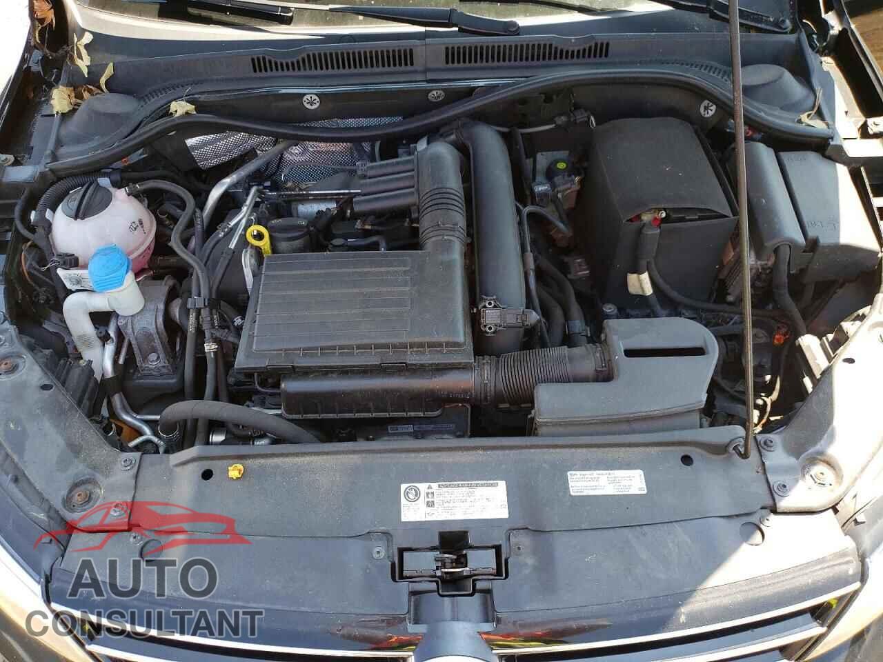 VOLKSWAGEN JETTA 2017 - 3VWDB7AJ6HM373707