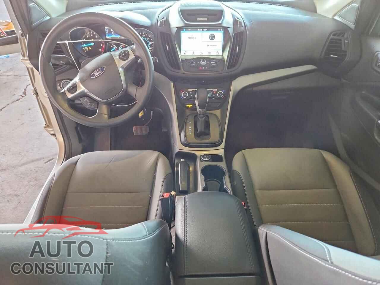FORD ESCAPE 2016 - 1FMCU0GX8GUC60102