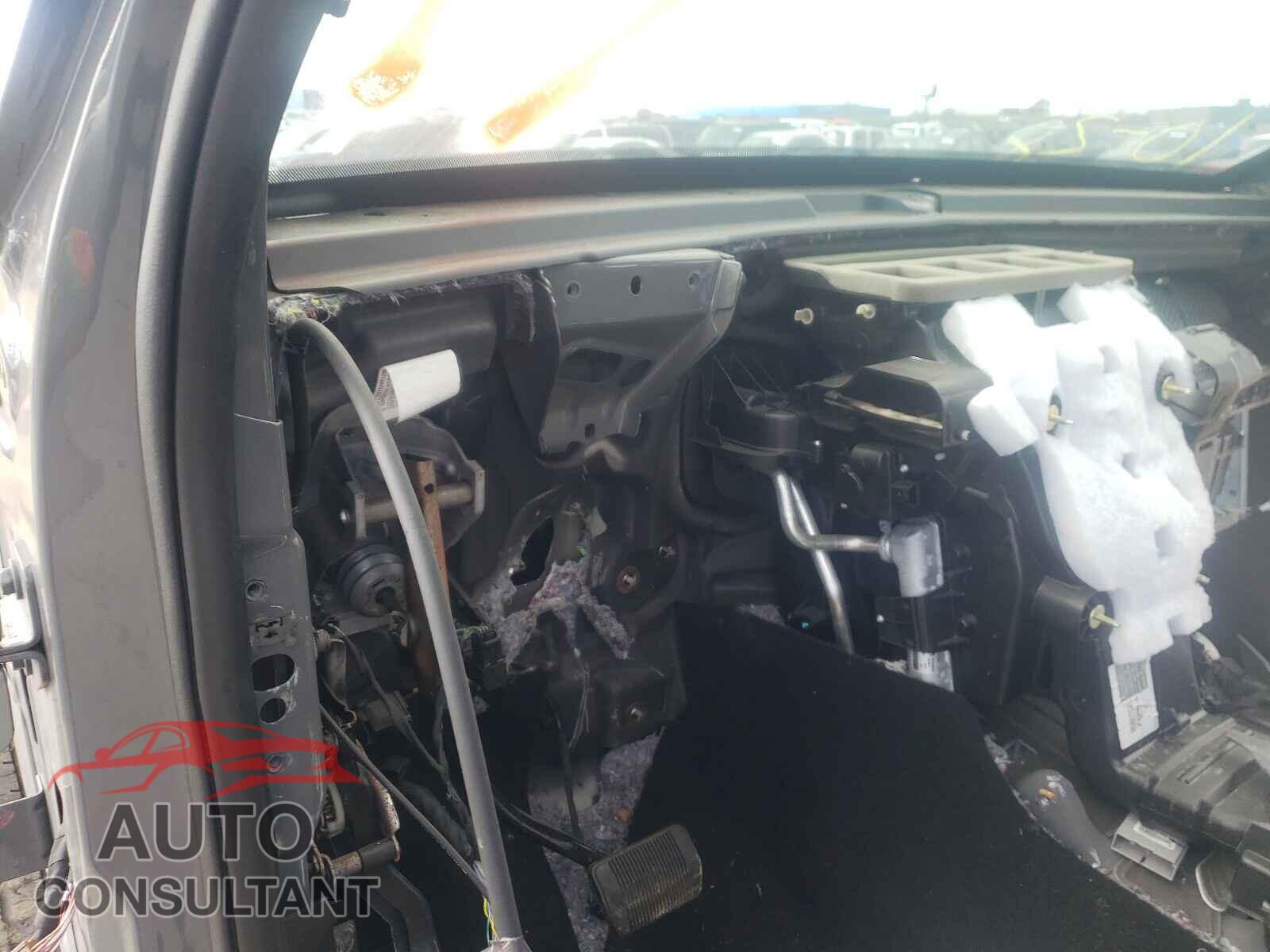DODGE DURANGO 2019 - 1C4RDJDG0KC821352