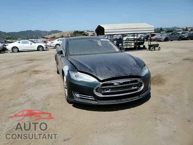TESLA MODEL S 2012 - 5YJSA1DN3CFP02708