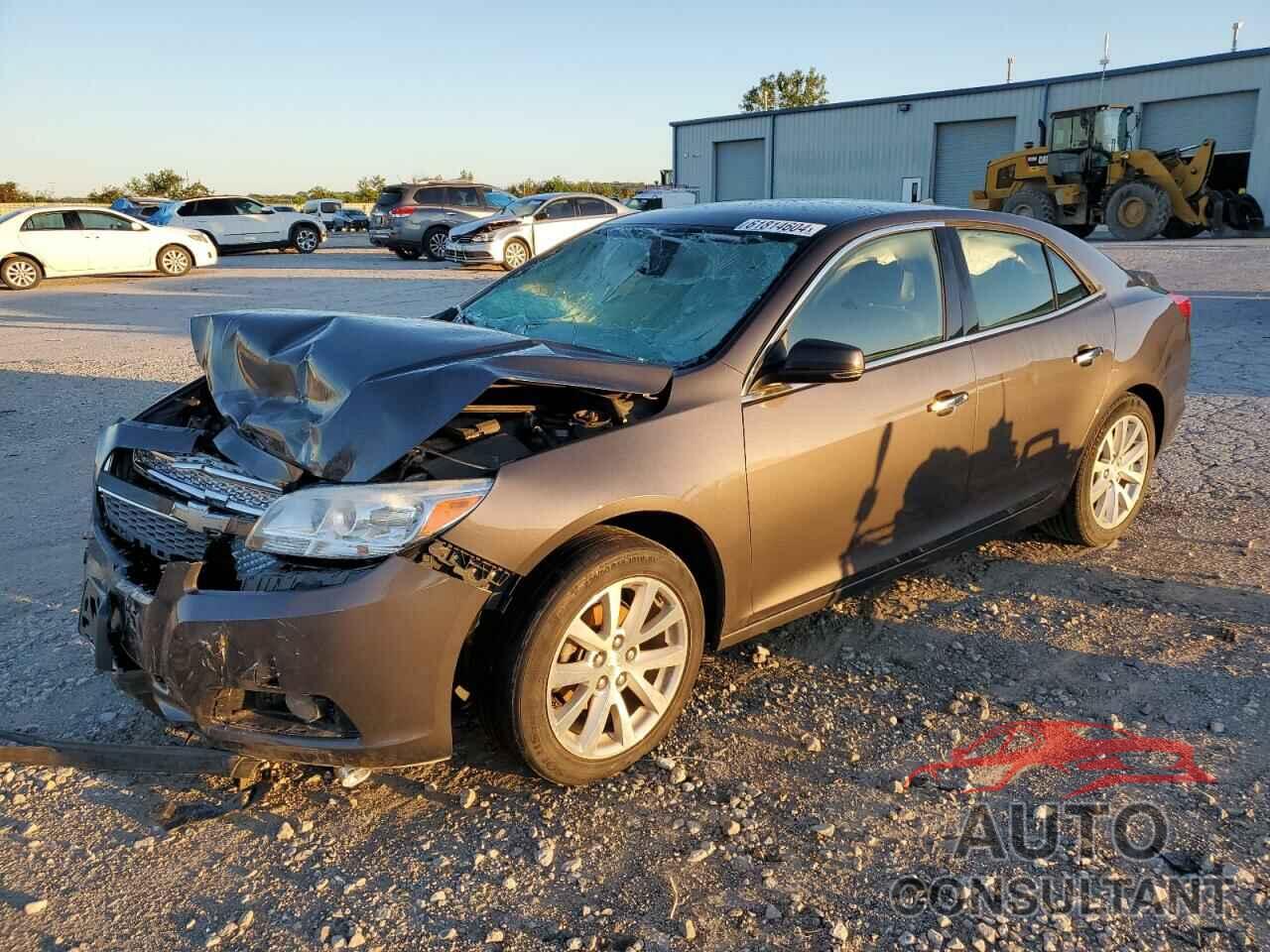 CHEVROLET MALIBU 2013 - 1G11H5SA8DF277233