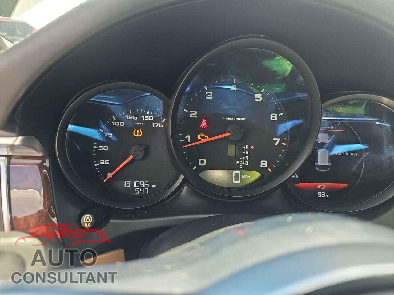 PORSCHE MACAN 2018 - WP1AA2A54JLB07736