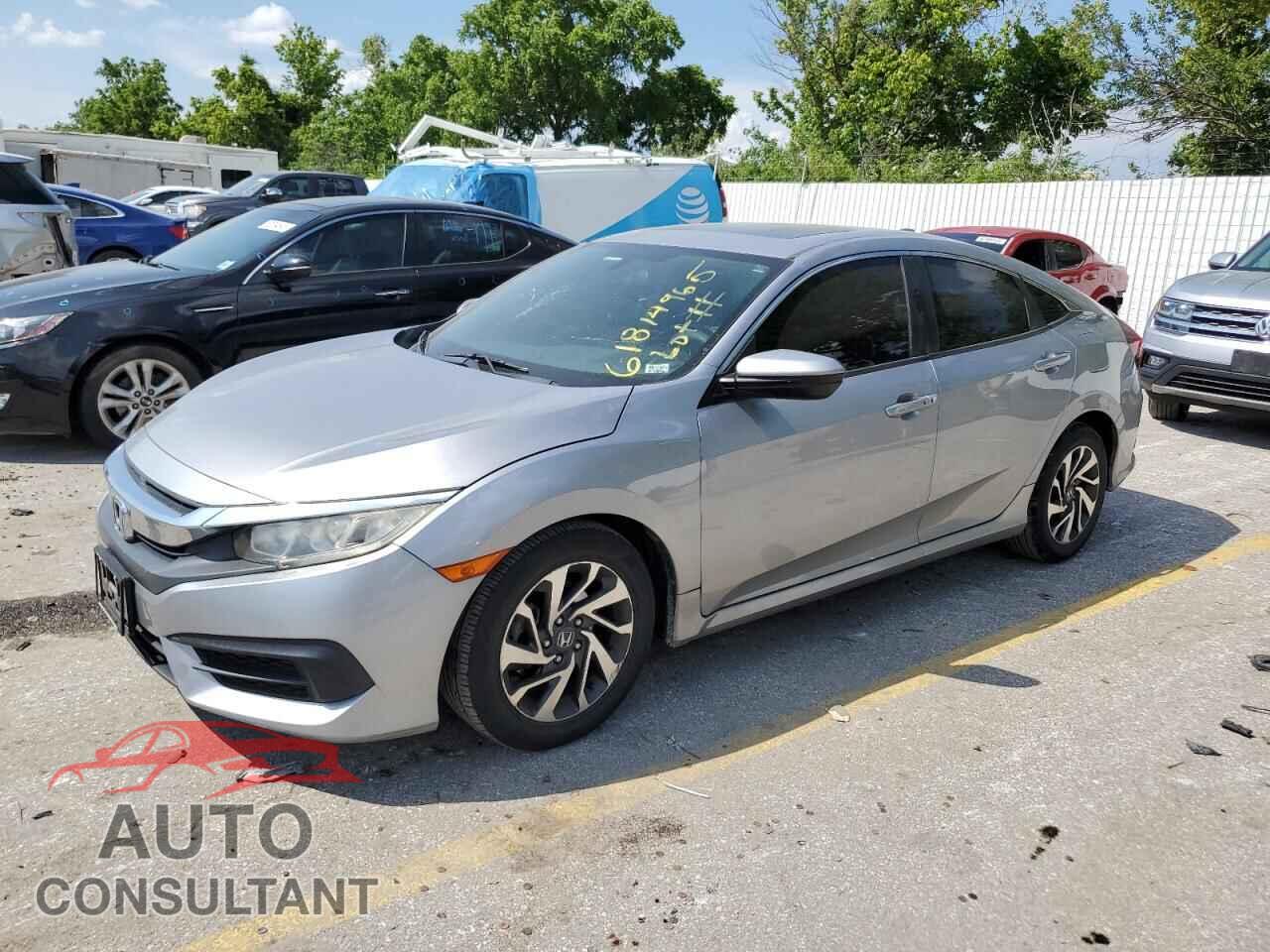 HONDA CIVIC 2017 - 19XFC2F70HE064849