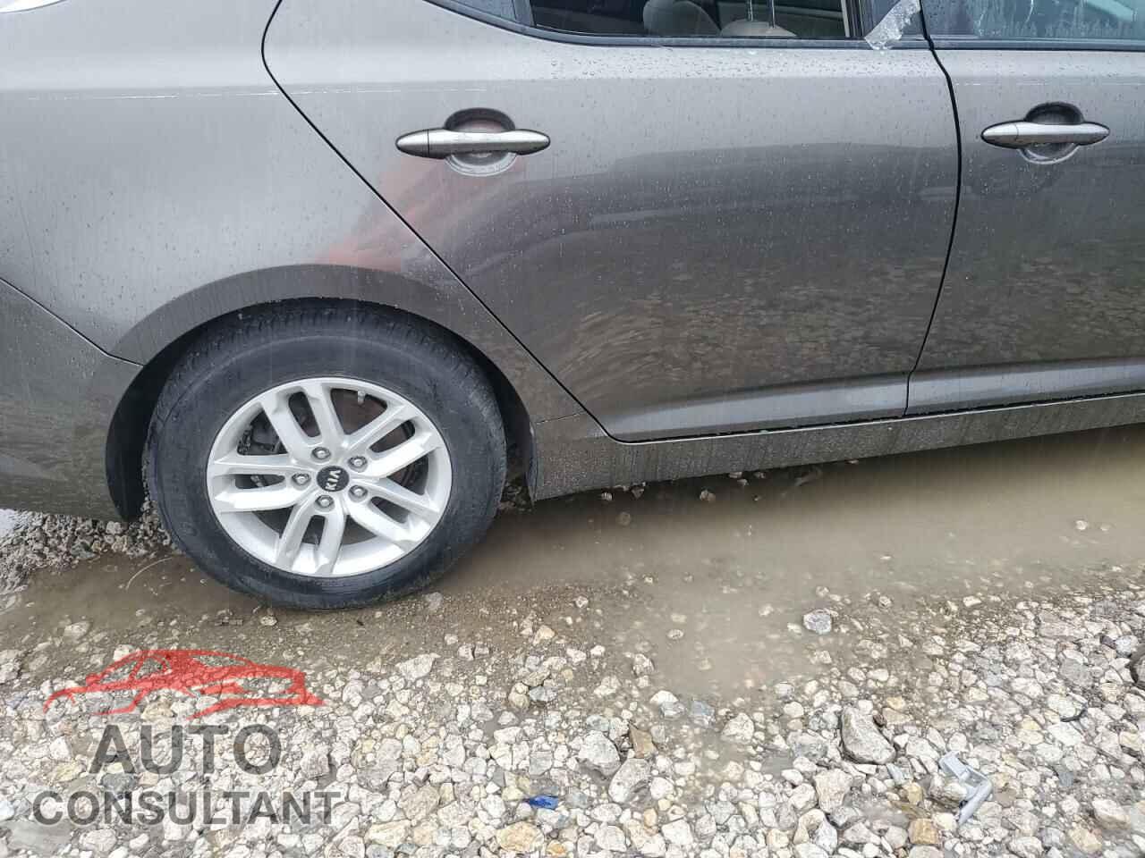 KIA OPTIMA 2011 - KNAGM4A71B5133777