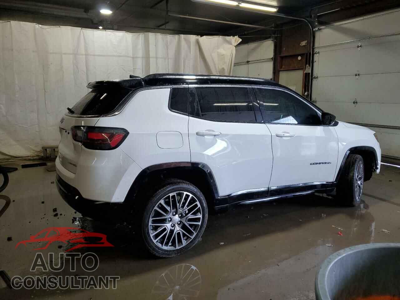 JEEP COMPASS 2022 - 3C4NJDCB6NT153838