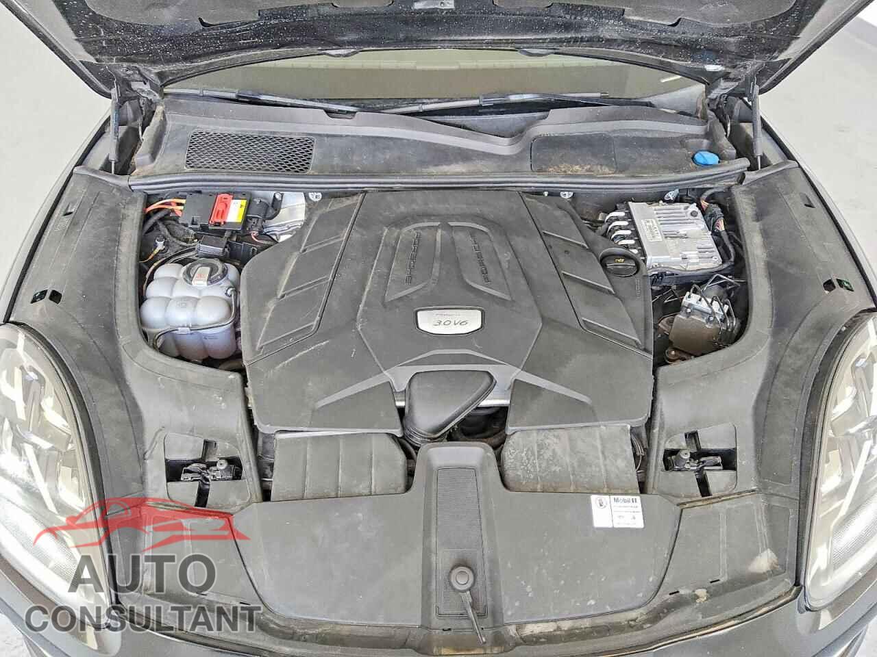 PORSCHE CAYENNE 2019 - WP1AA2AY6KDA12956