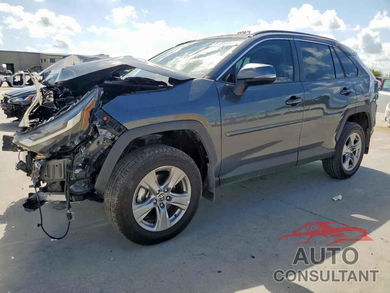 TOYOTA RAV4 2023 - 2T3W1RFV2PC226174