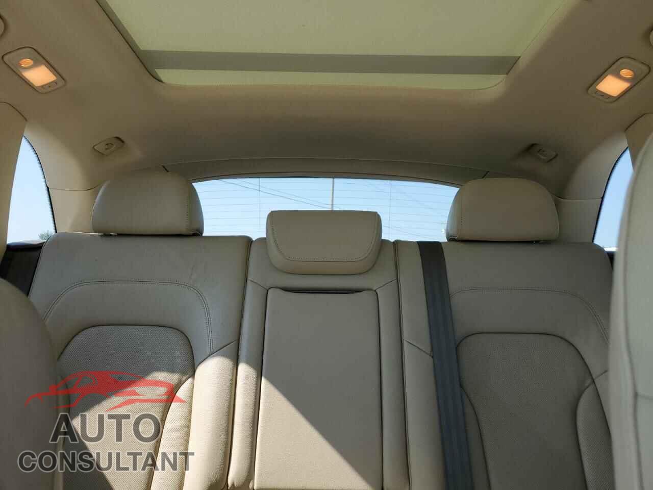 AUDI Q5 2017 - WA1D7AFP2HA009032