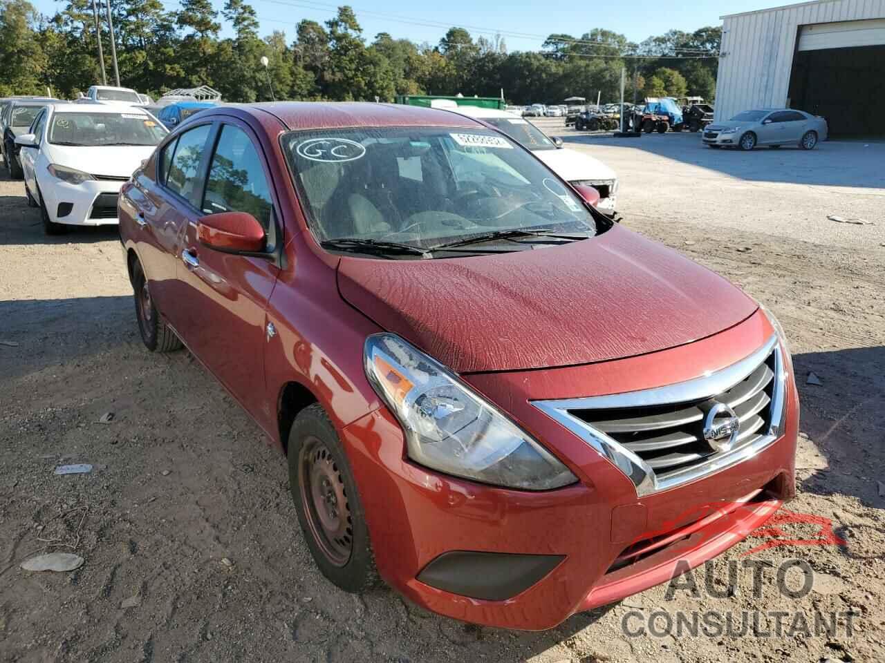 NISSAN VERSA 2019 - 3N1CN7AP3KL824361