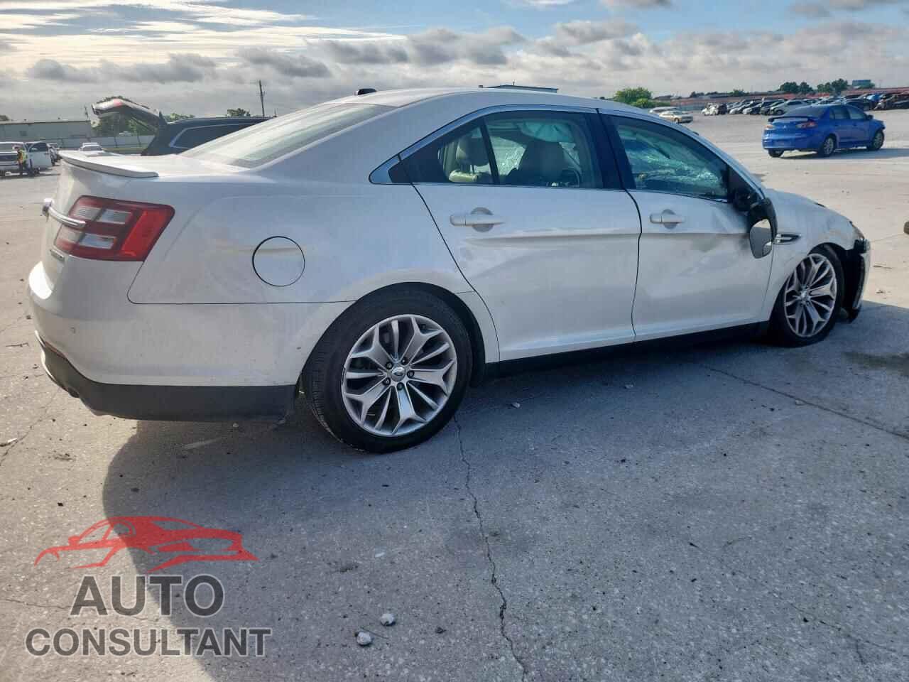 FORD TAURUS 2014 - 1FAHP2F85EG112126