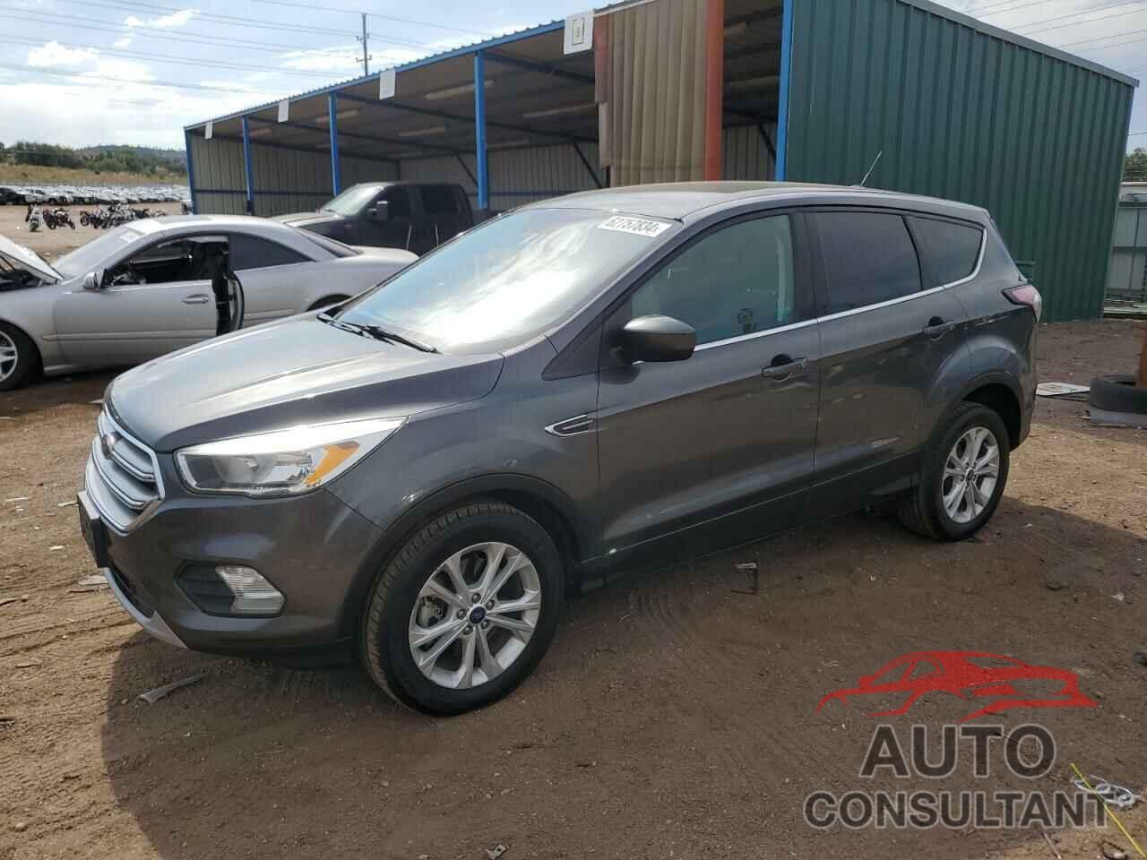 FORD ESCAPE 2017 - 1FMCU9G90HUE94922