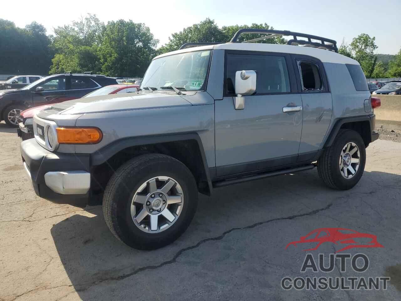 TOYOTA FJ CRUISER 2014 - JTEBU4BF7EK207868