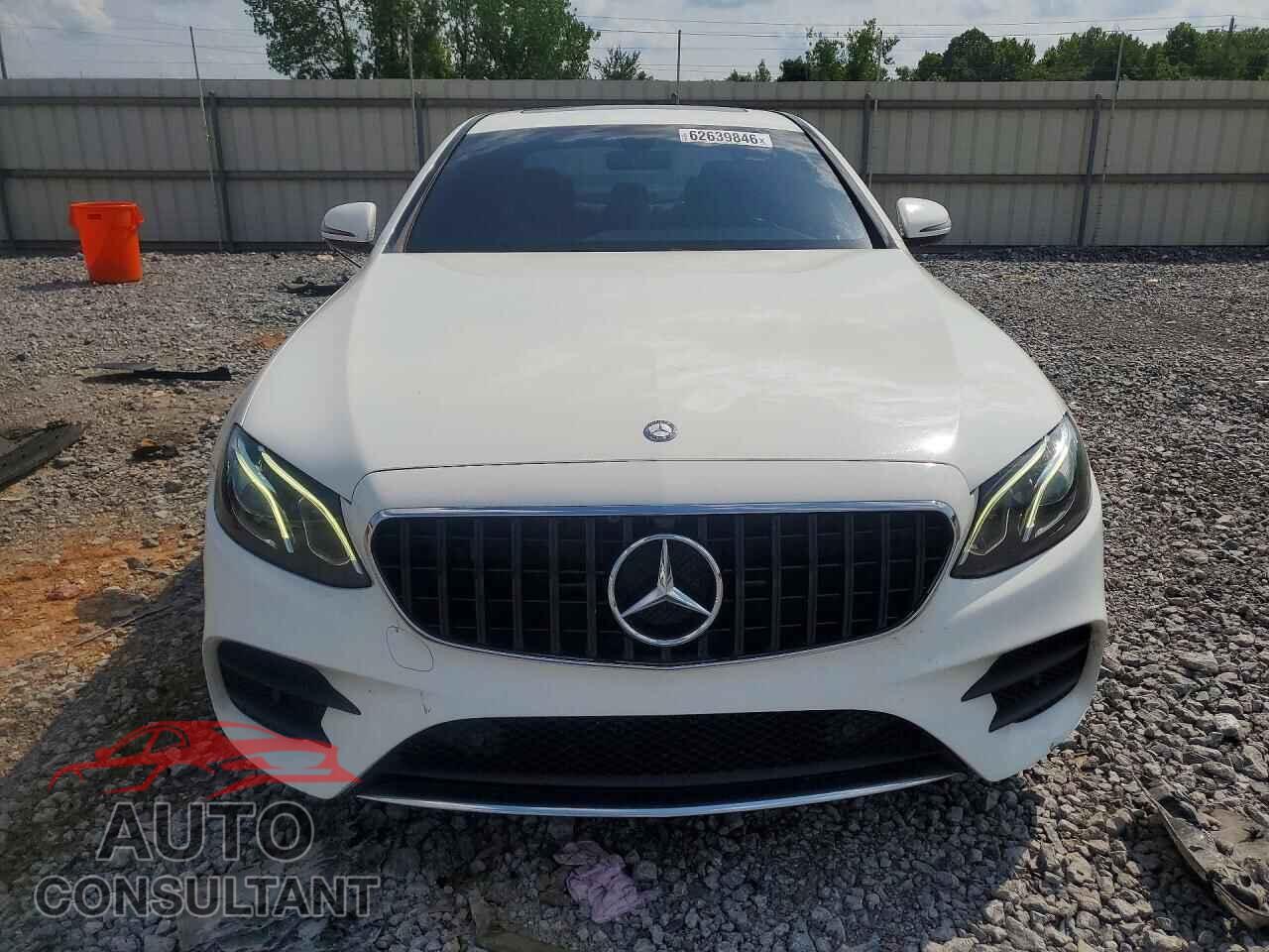 MERCEDES-BENZ E-CLASS 2017 - WDDZF4KB7HA101320