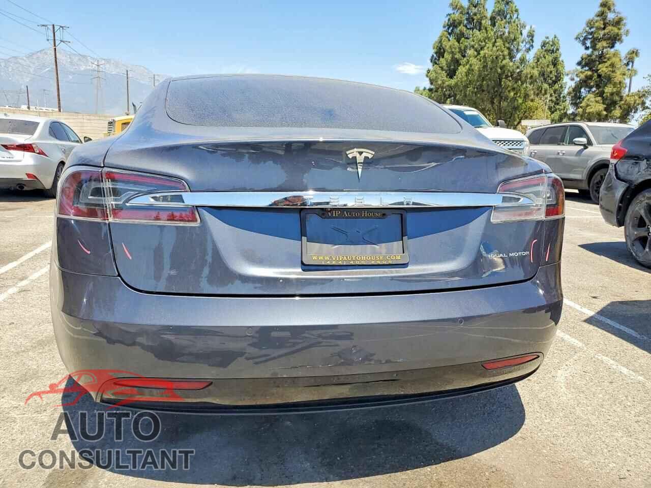 TESLA MODEL S 2020 - 5YJSA1E2XLF397034
