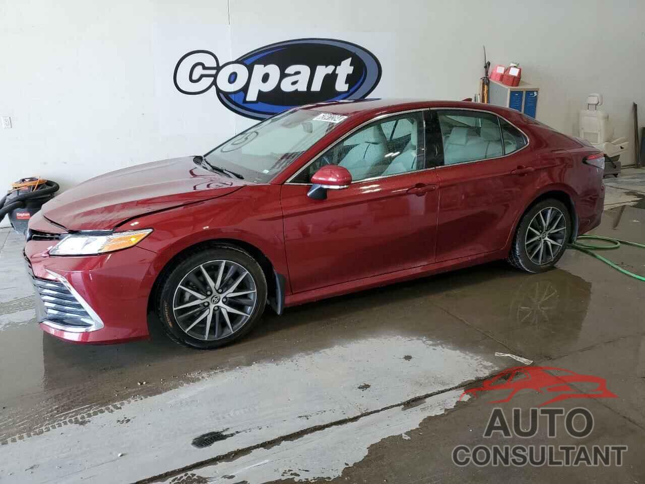 TOYOTA CAMRY 2022 - 4T1F11AK6NU019225