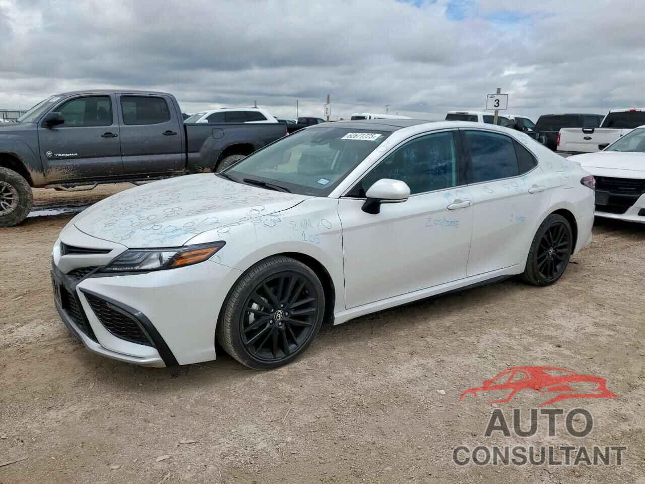 TOYOTA CAMRY 2023 - 4T1K61AK1PU800396