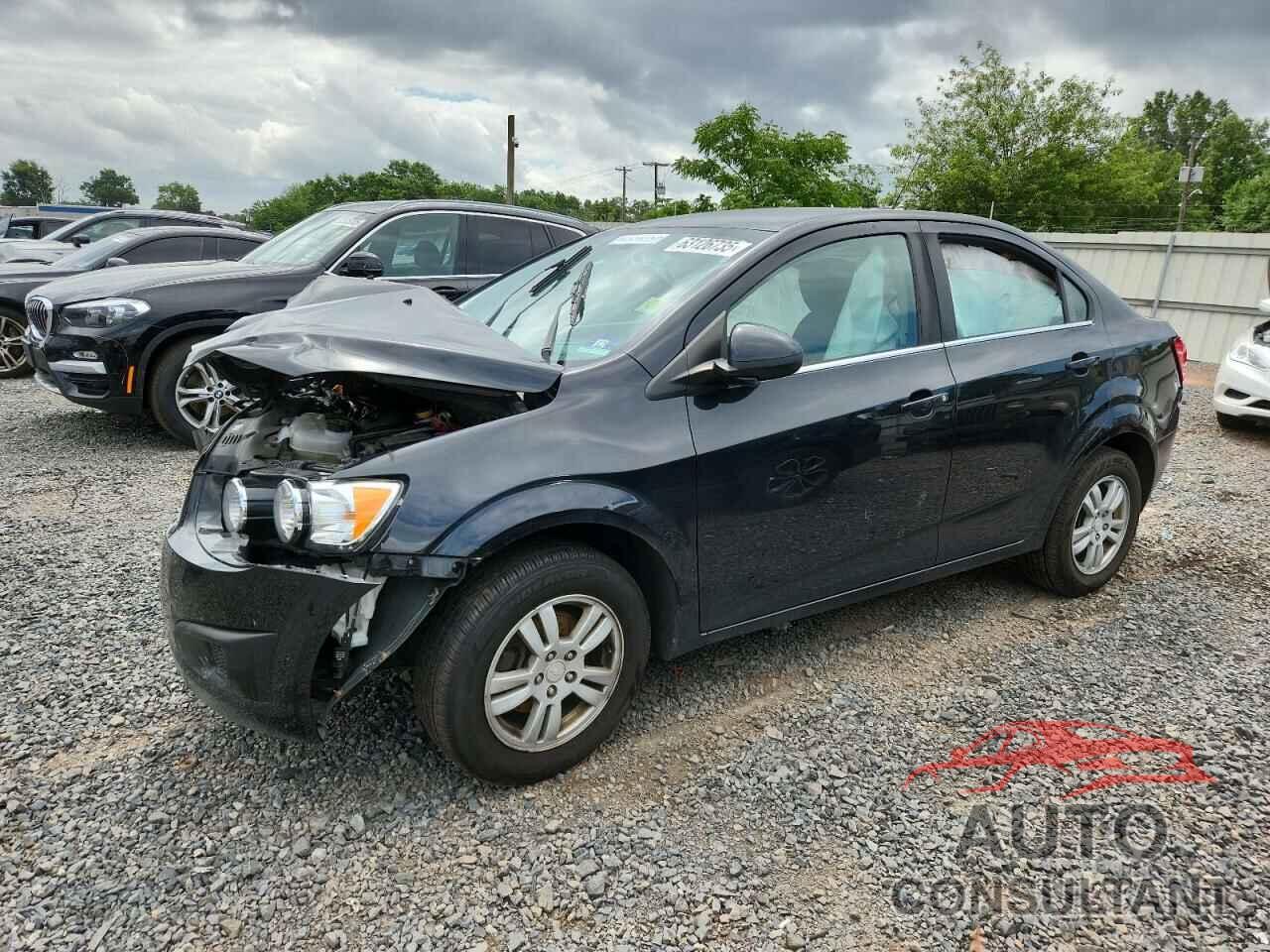 CHEVROLET SONIC 2015 - 1G1JC5SH6F4181515