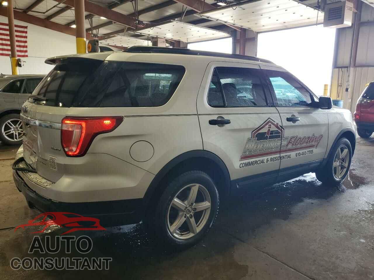 FORD EXPLORER 2018 - 1FM5K8B80JGB40832