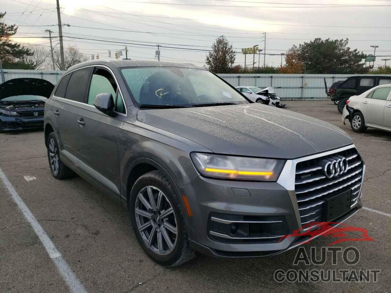 AUDI Q7 2018 - WA1VAAF73JD024911