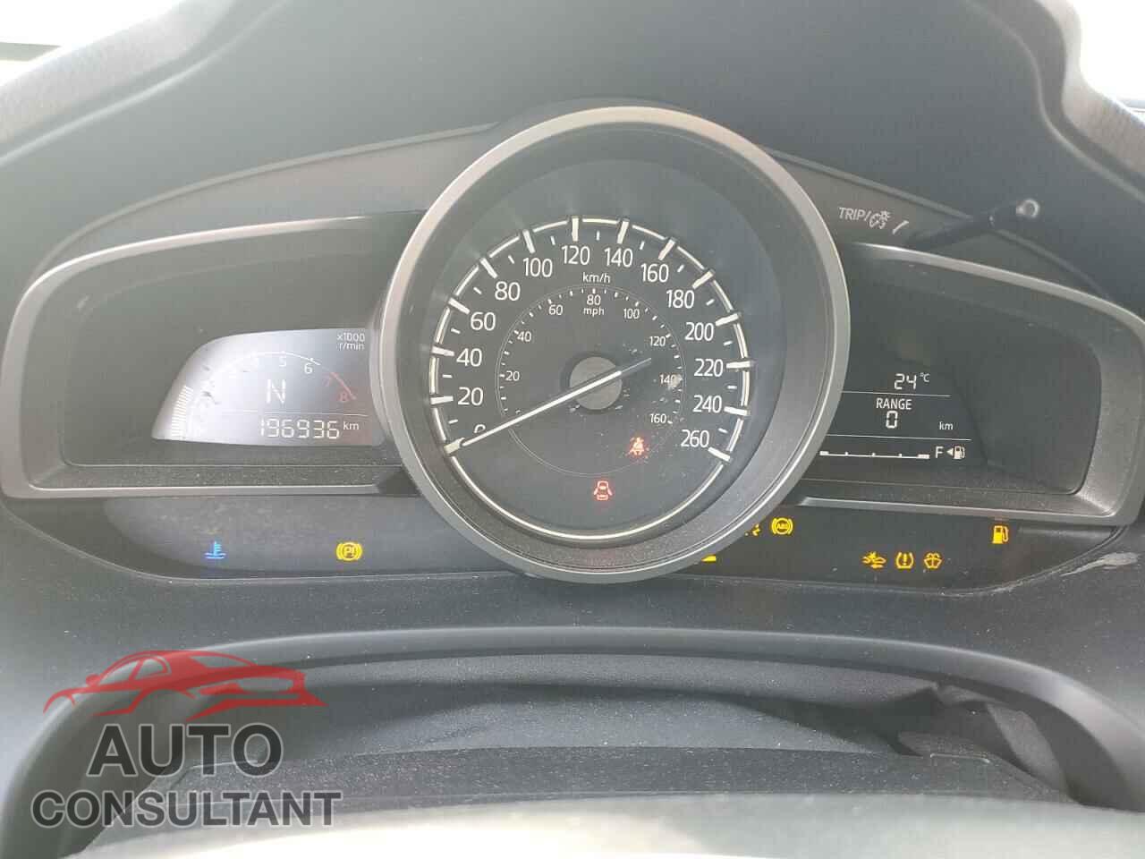 MAZDA 3 2017 - 3MZBN1L71HM141058