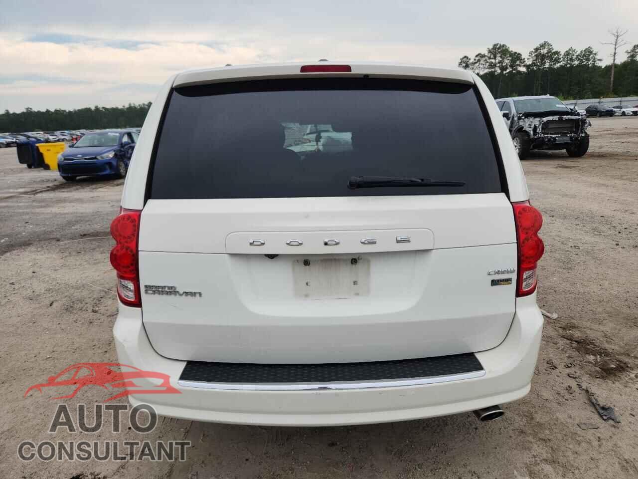 DODGE CARAVAN 2011 - 2D4RN5DG3BR741414