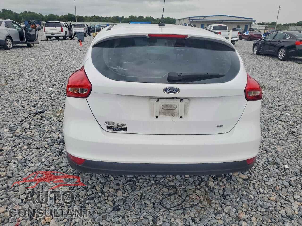 FORD FOCUS 2017 - 1FADP3K29HL337926