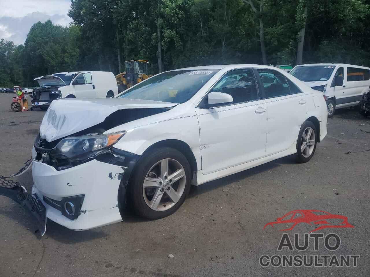 TOYOTA CAMRY 2014 - 4T1BF1FK2EU834336