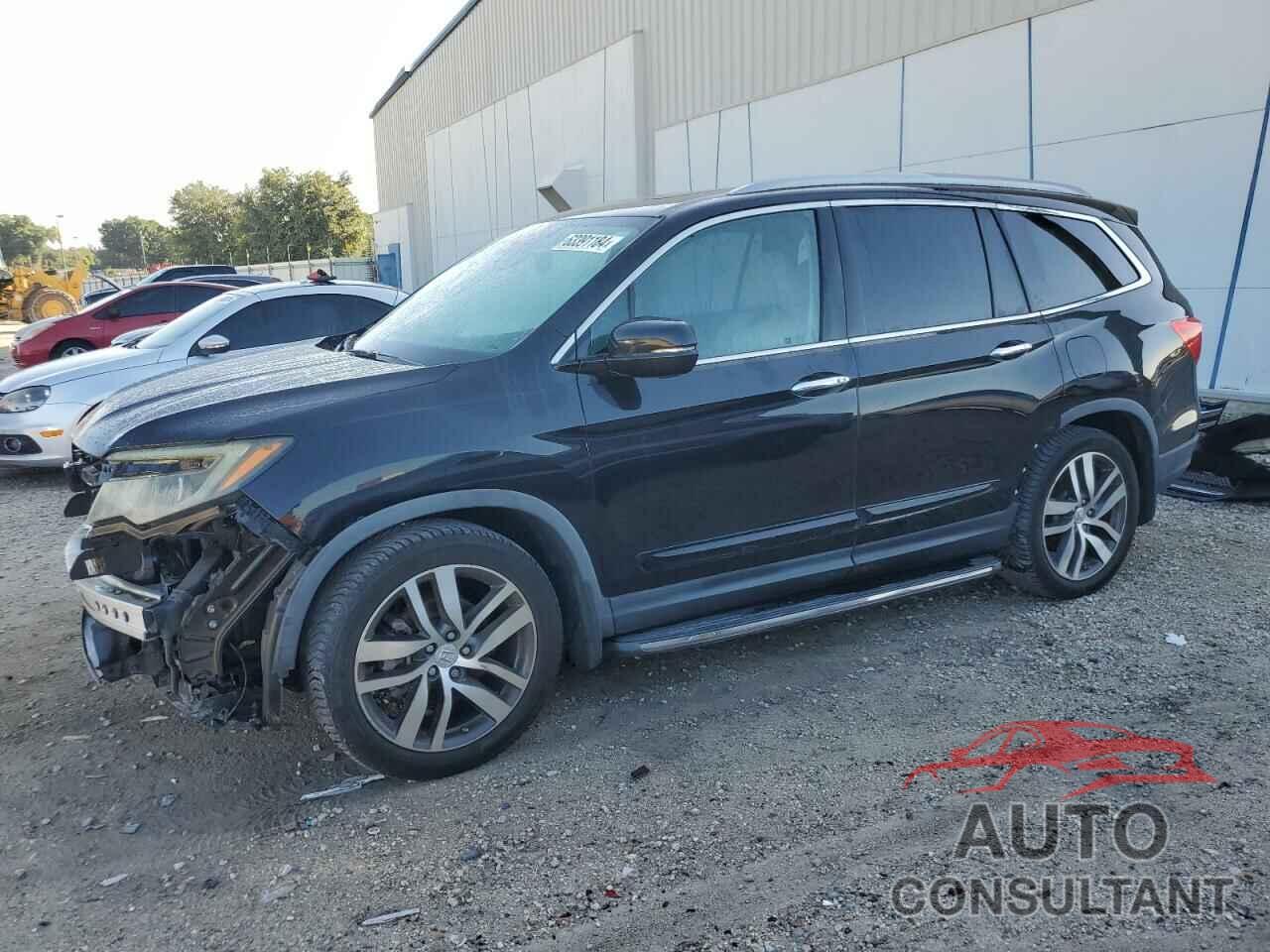 HONDA PILOT 2017 - 5FNYF5H90HB007996