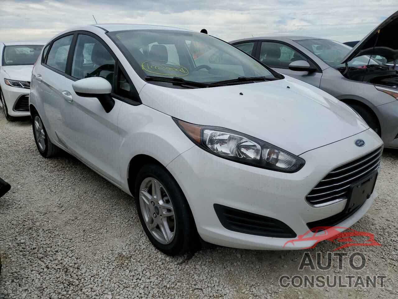 FORD FIESTA 2019 - 3FADP4EJ5KM138354