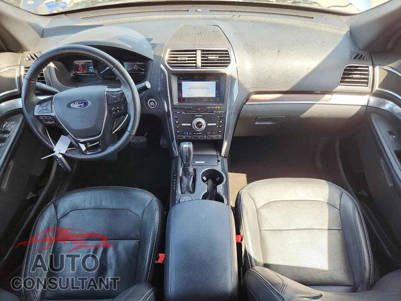 FORD EXPLORER 2018 - 1FM5K8F86JGB45978