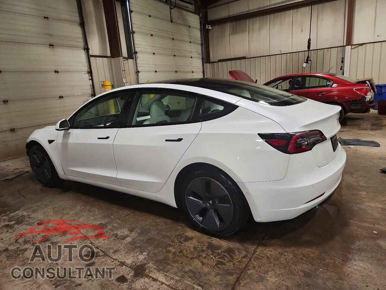 TESLA MODEL 3 2021 - 5YJ3E1EA2MF908687