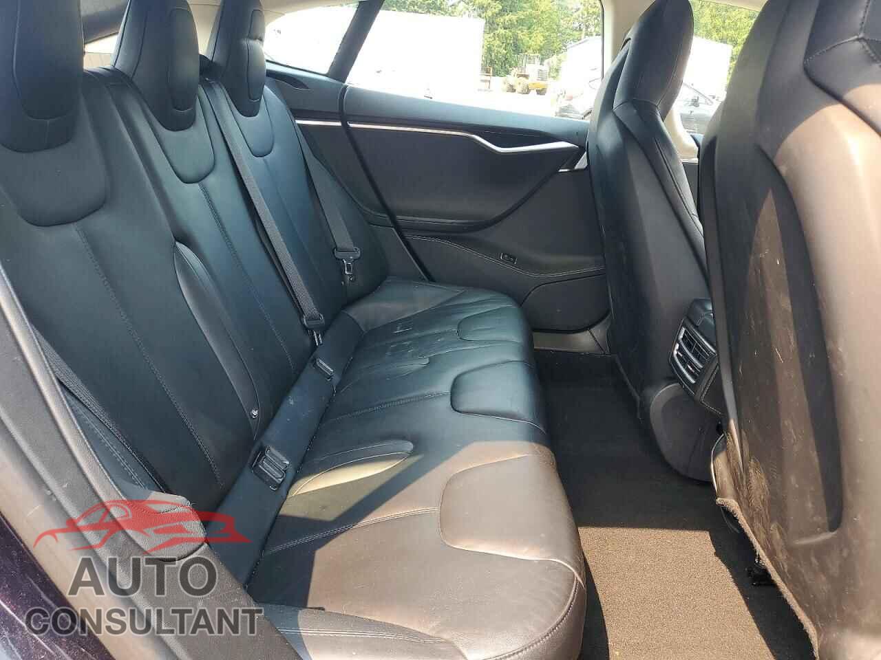 TESLA MODEL S 2015 - 5YJSA1S11FF080744