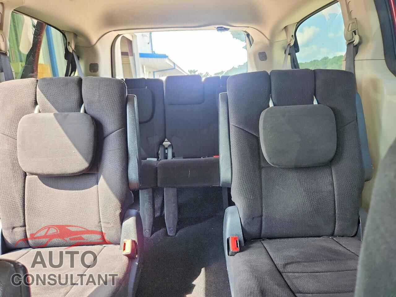 DODGE CARAVAN 2011 - 2D4RN3DG9BR700791