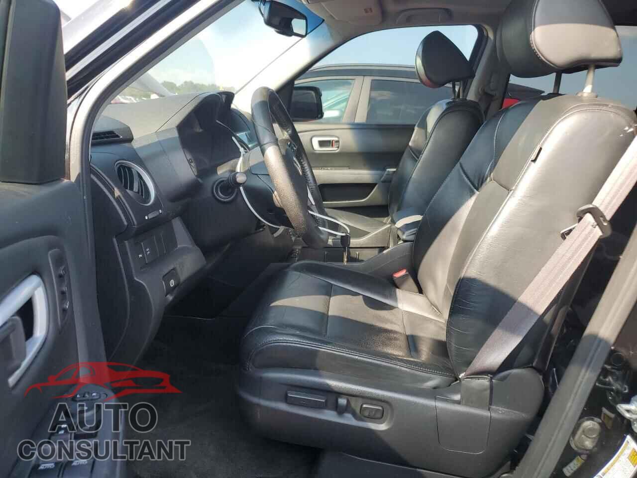 HONDA PILOT 2011 - 5FNYF4H91BB049448