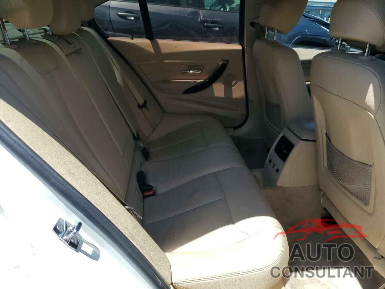 BMW 3 SERIES 2012 - WBA3A5C54CF342614